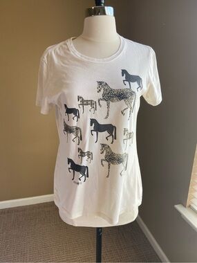 Kerrits Cream Graphic Horse Print Cotton Tee- Medium - Horse Riding, Equestrian